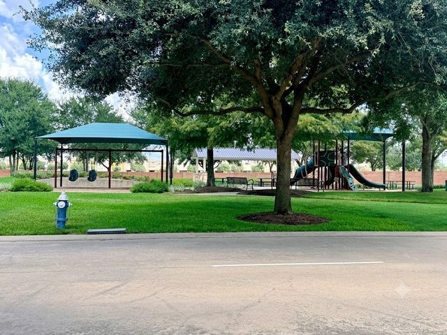 7102 Winston Ranch Parkway, Richmond, TX 77406
