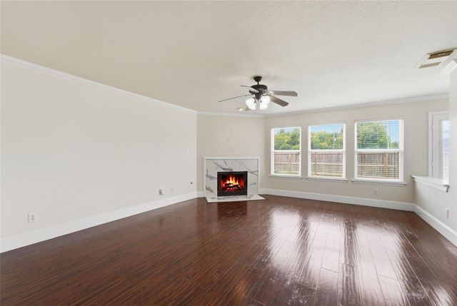 7102 Winston Ranch Parkway, Richmond, TX 77406