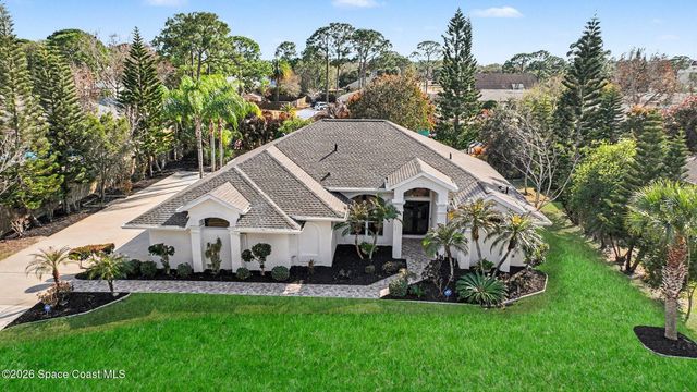 560 Fiedler Street NE, Palm Bay, FL 32907