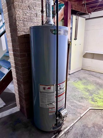 1830 28TH Street, Rock Island, IL 61201