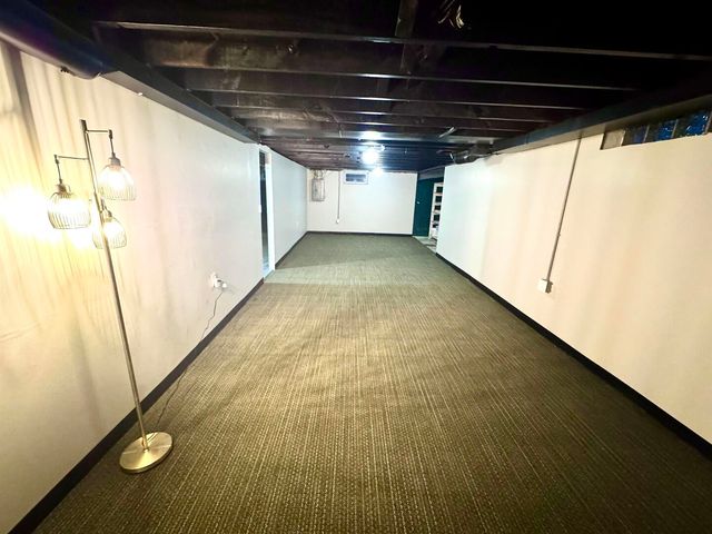 1830 28TH Street, Rock Island, IL 61201