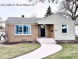 1830 28TH Street, Rock Island, IL 61201