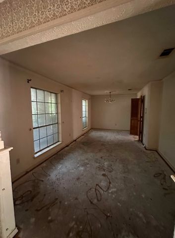 4006 Cedar Creek Drive, Garland, TX 75043