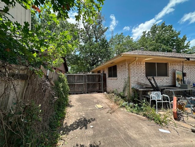 4006 Cedar Creek Drive, Garland, TX 75043