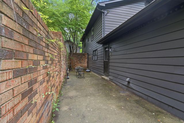 103 Harrison Court, Berea, KY 40403