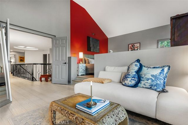 8 Flores, Lake Forest, CA 92610