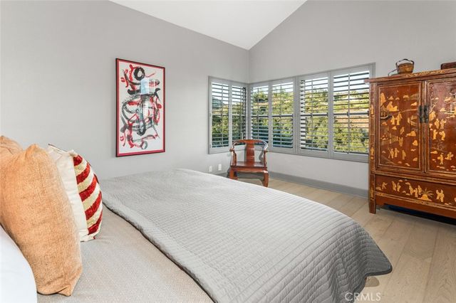 8 Flores, Lake Forest, CA 92610