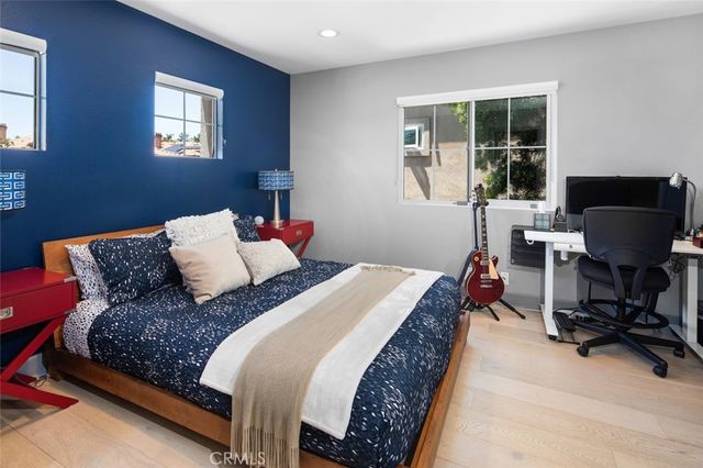 8 Flores, Lake Forest, CA 92610
