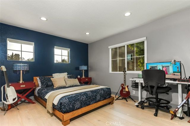 8 Flores, Lake Forest, CA 92610