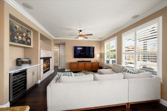 7584 Millport Dr, Roseville, CA 95678
