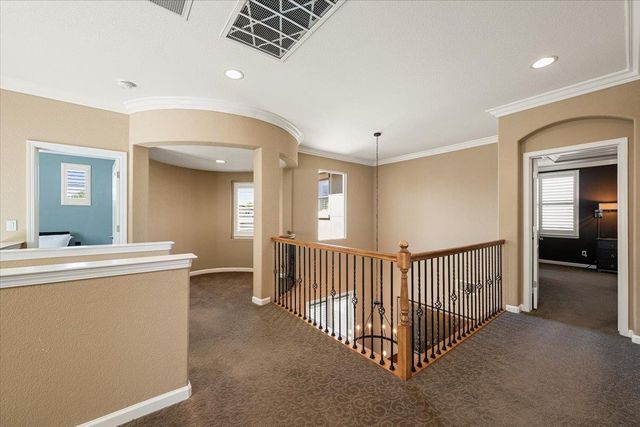 7584 Millport Dr, Roseville, CA 95678