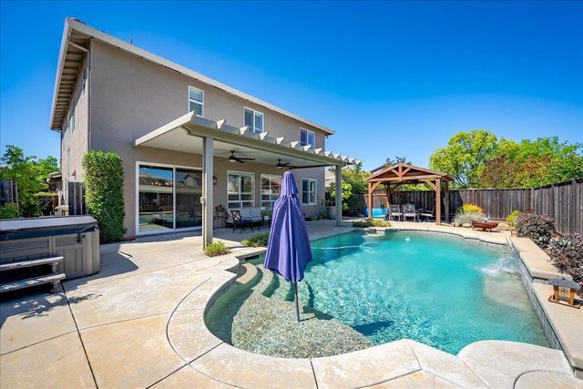 7584 Millport Dr, Roseville, CA 95678