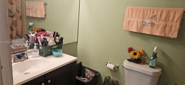 2649 NW 48th Ter 338, Lauderdale Lakes, FL 33313