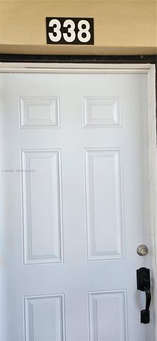 2649 NW 48th Ter 338, Lauderdale Lakes, FL 33313