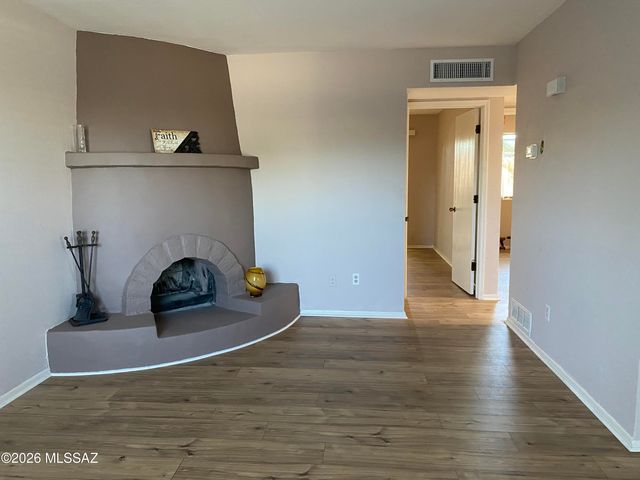 1841 W La Osa Street, Tucson, AZ 85705
