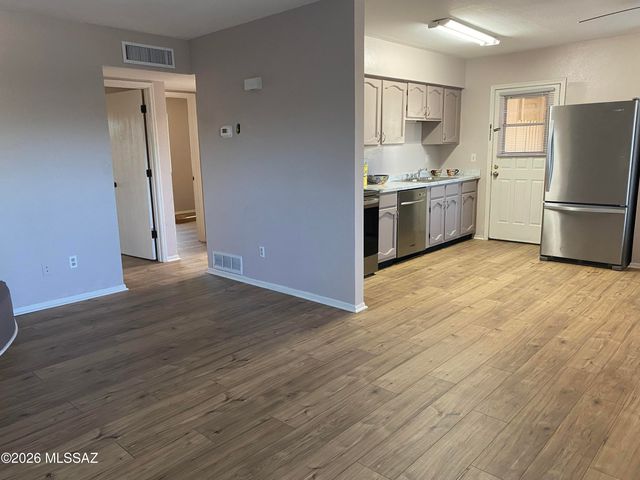 1841 W La Osa Street, Tucson, AZ 85705