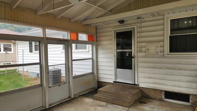 2620 S 16th STREET, Sheboygan, WI 53081