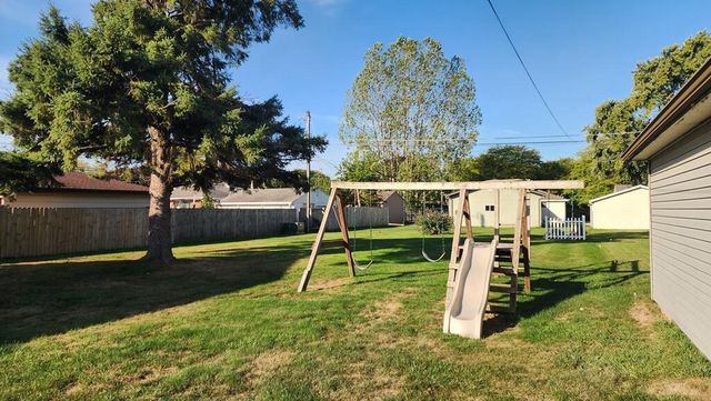 2620 S 16th STREET, Sheboygan, WI 53081