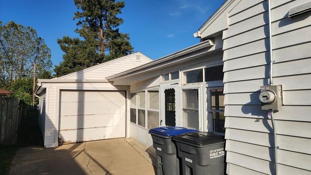 2620 S 16th STREET, Sheboygan, WI 53081