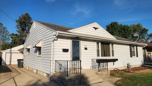 2620 S 16th STREET, Sheboygan, WI 53081