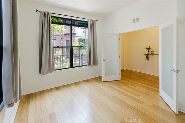 527 W Maple, Orange, CA 92868