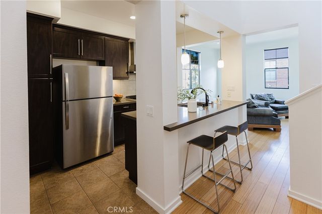 527 W Maple, Orange, CA 92868