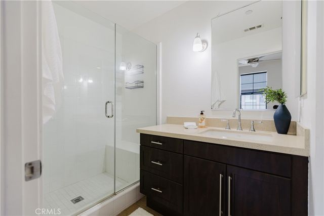 527 W Maple, Orange, CA 92868