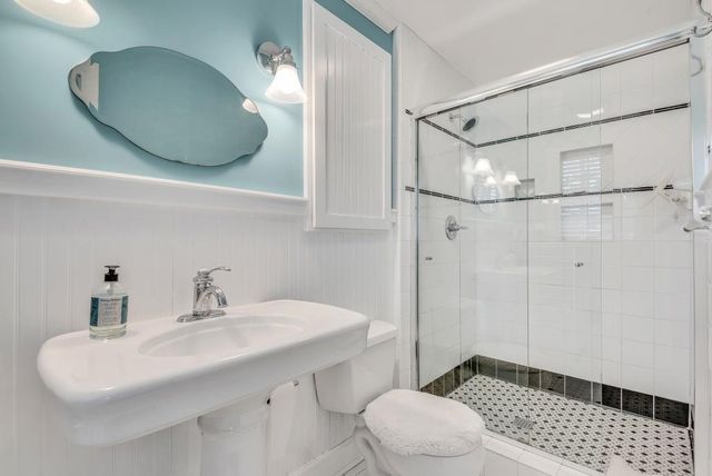 2640 Hawthorne Drive NE, Atlanta, GA 30345