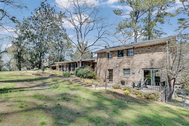 2640 Hawthorne Drive NE, Atlanta, GA 30345