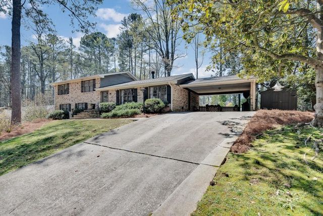 2640 Hawthorne Drive NE, Atlanta, GA 30345