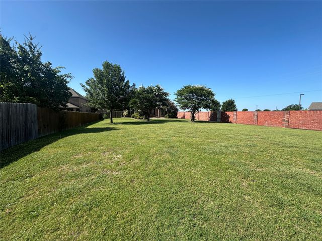 2403 Cotillion Drive, Sachse, TX 75048