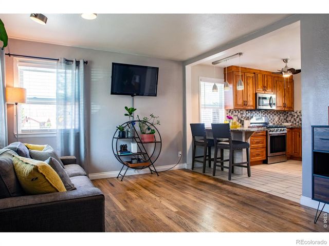 128 E 5th Avenue, Longmont, CO 80504