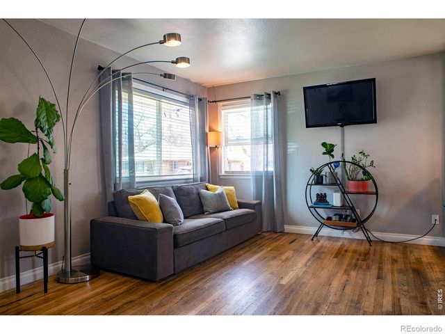 128 E 5th Avenue, Longmont, CO 80504