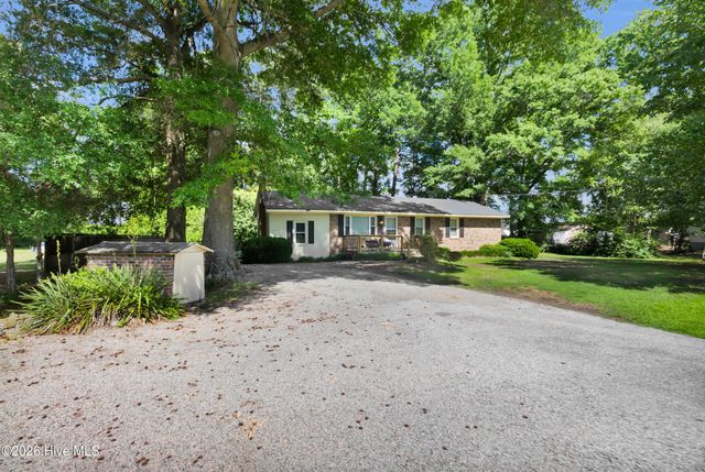 4007 Dennis Mclawhorn Road, Ayden, NC 28513