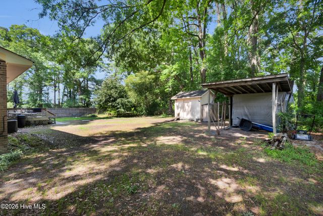4007 Dennis Mclawhorn Road, Ayden, NC 28513