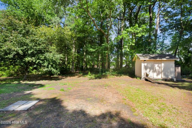 4007 Dennis Mclawhorn Road, Ayden, NC 28513