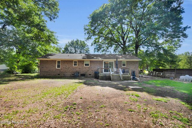 4007 Dennis Mclawhorn Road, Ayden, NC 28513