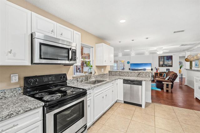 1702 ELAINE AVENUE, Altamonte Springs, FL 32701