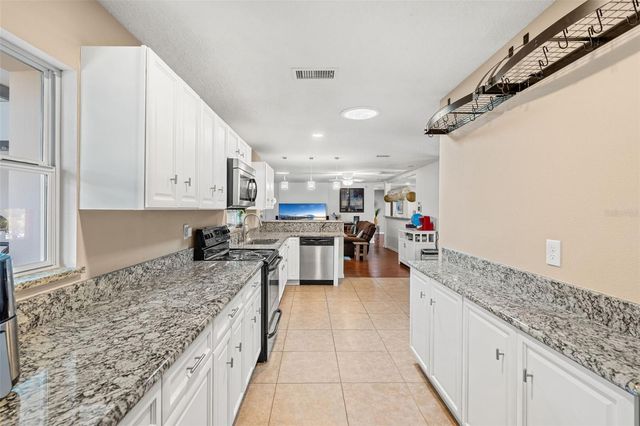 1702 ELAINE AVENUE, Altamonte Springs, FL 32701