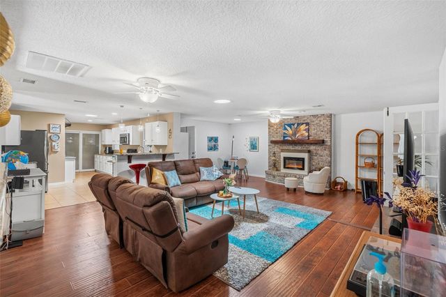 1702 ELAINE AVENUE, Altamonte Springs, FL 32701