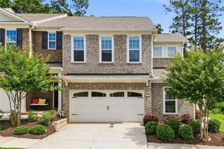 529 Garvin Drive, Woodstock, GA 30189