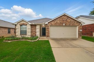 4528 Sleepy Meadows Drive, Fort Worth, TX 76244