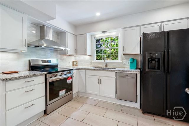 620 Valleybrook Road, Savannah, GA 31419