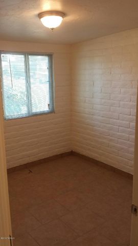6924 E 42nd Street, Tucson, AZ 85730