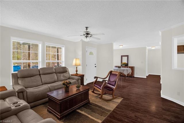 4508 Schoolway Drive, Greensboro, NC 27406