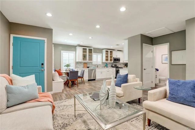 4437 Keever Avenue, Long Beach, CA 90807