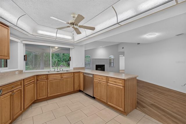 11 WALNUT PLACE, Palm Coast, FL 32164