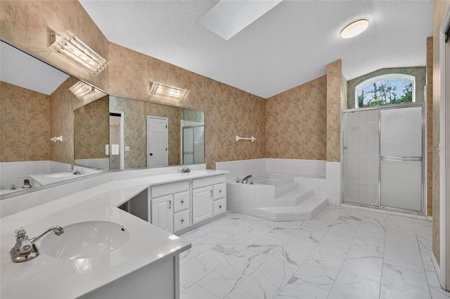 11 WALNUT PLACE, Palm Coast, FL 32164