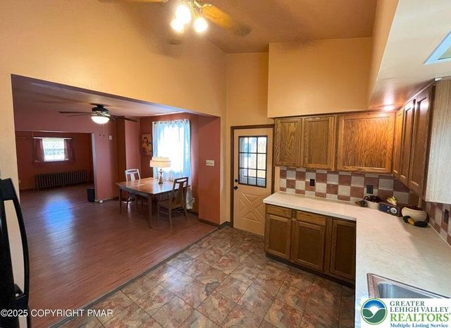 223 North Avenue, Jim Thorpe Boro, PA 18229