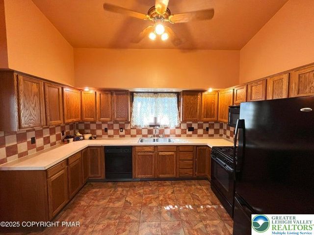 223 North Avenue, Jim Thorpe Boro, PA 18229